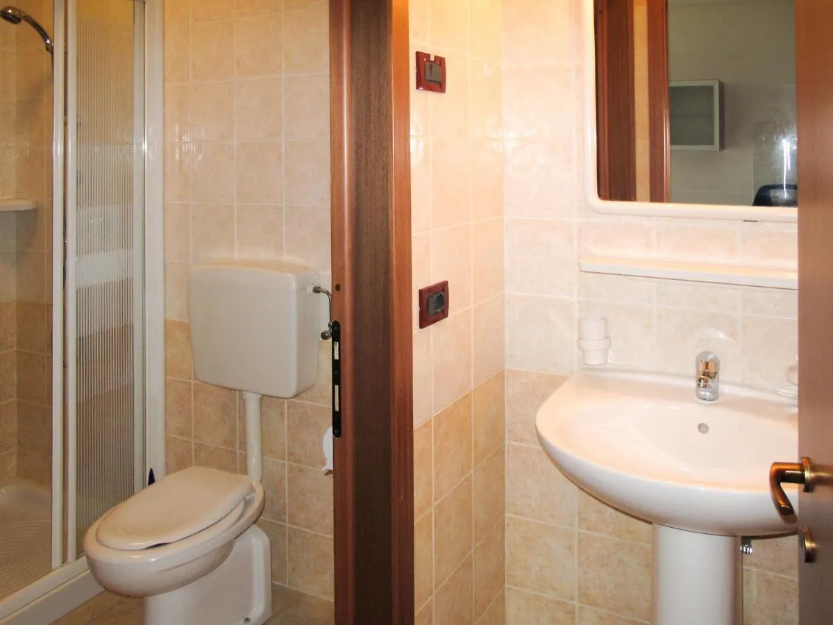Holiday Home La Quercia-Le Farnie - Cao422 By Interhome La Fagiana